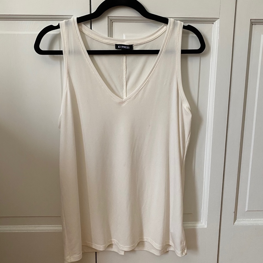 EXPRESS White tank